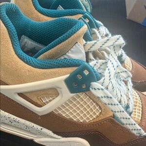 Jordan 4 Retro Cacao Wow Kids Sneakers in Teal and Tan